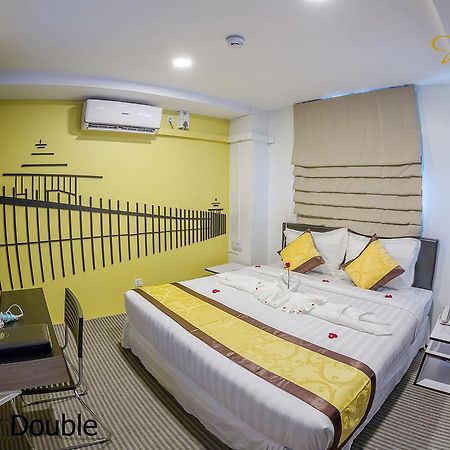 Holiday Season Motel Yangon Exterior photo