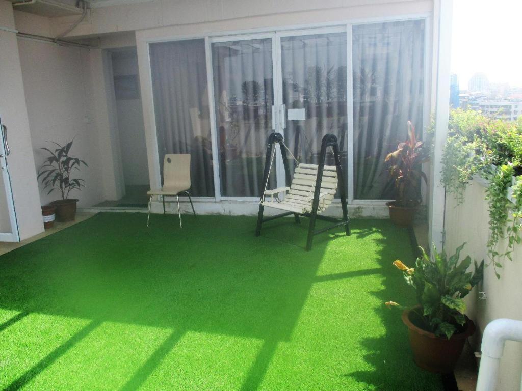 Holiday Season Motel Yangon Exterior photo